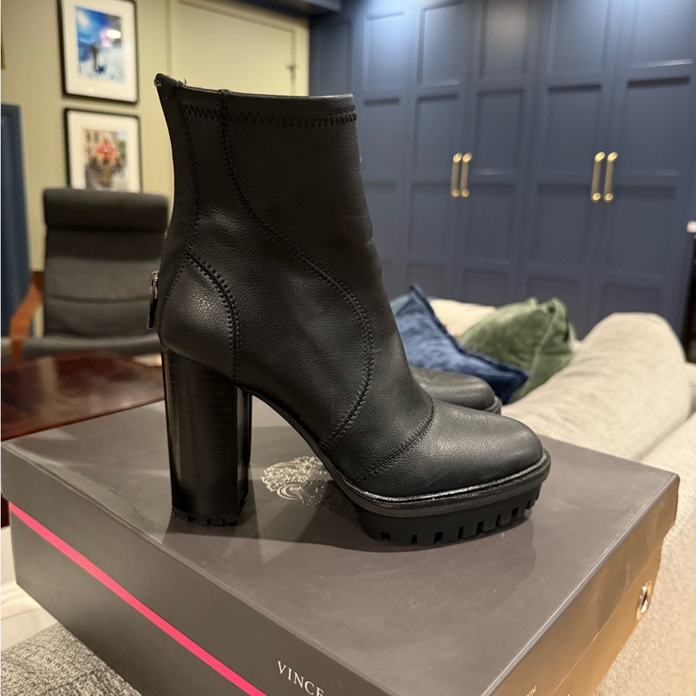 Vince Canute Erettie Black Leather Boots Booties